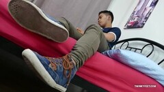 Cute Asian Boy Foot Fetish Wank Thumb