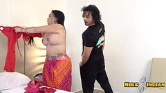 भाभी की साड़ी ब्लाउज उतार कर देवर ने उनकी गाँड़ और चूत चोद दिया. Thumb