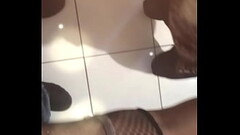 Katy abrindo os z&iacute_per dos machos Thumb
