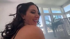brunette Thumb