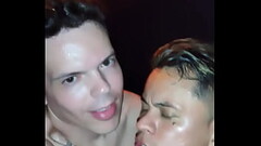 Metendo gostoso no pelo do puto na sauna gay Thumb