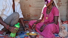 Desi Wife ko pink mexy me thanda Piya chod Diya me chudai - Mar 11, 2024 Thumb