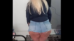 Meu bumbum sexy em shortinho atoladinho Thumb